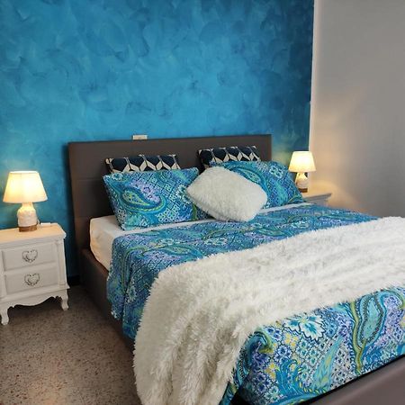 Appartamento Vicino Al Mare Con Parcheggio Riva Ligure Ngoại thất bức ảnh