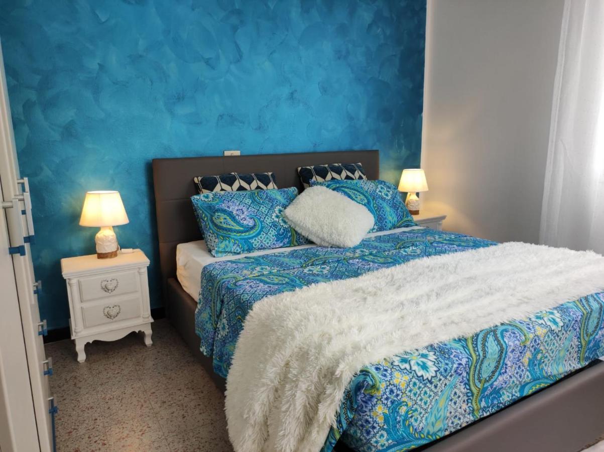 Appartamento Vicino Al Mare Con Parcheggio Riva Ligure Ngoại thất bức ảnh