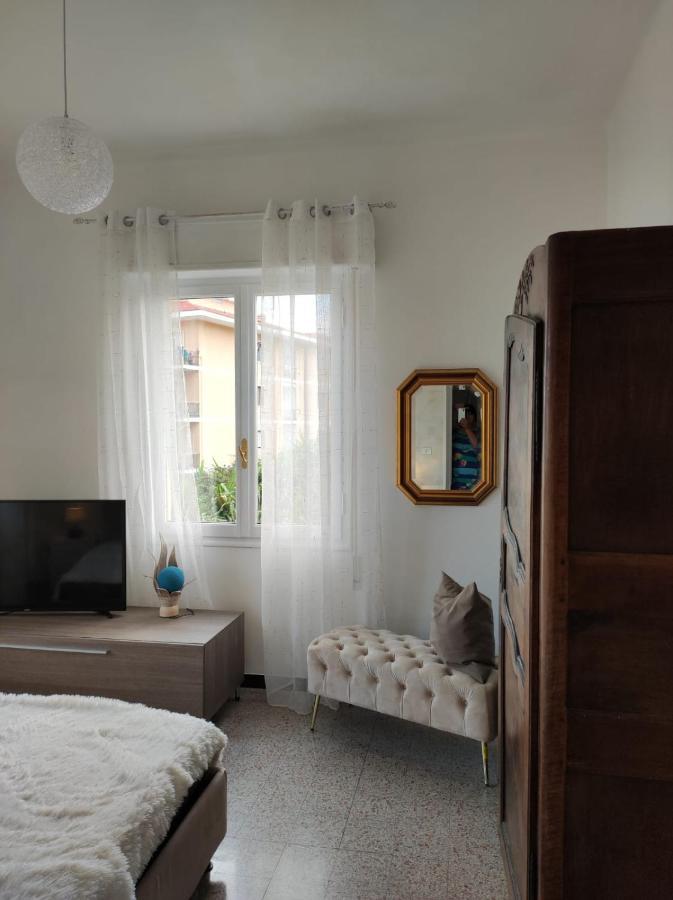 Appartamento Vicino Al Mare Con Parcheggio Riva Ligure Ngoại thất bức ảnh