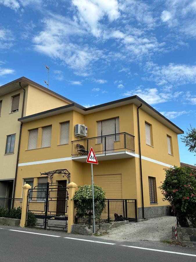 Appartamento Vicino Al Mare Con Parcheggio Riva Ligure Ngoại thất bức ảnh